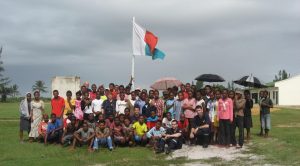 mission Madagascar 2013 formation des élèves du collège Vatomandry